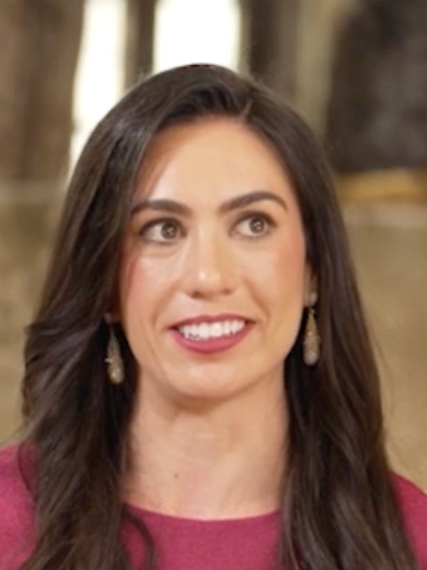 Lindsay MacMillan